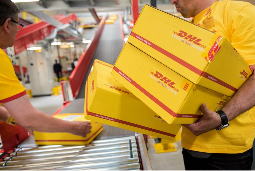 sortowanie paczek DHL