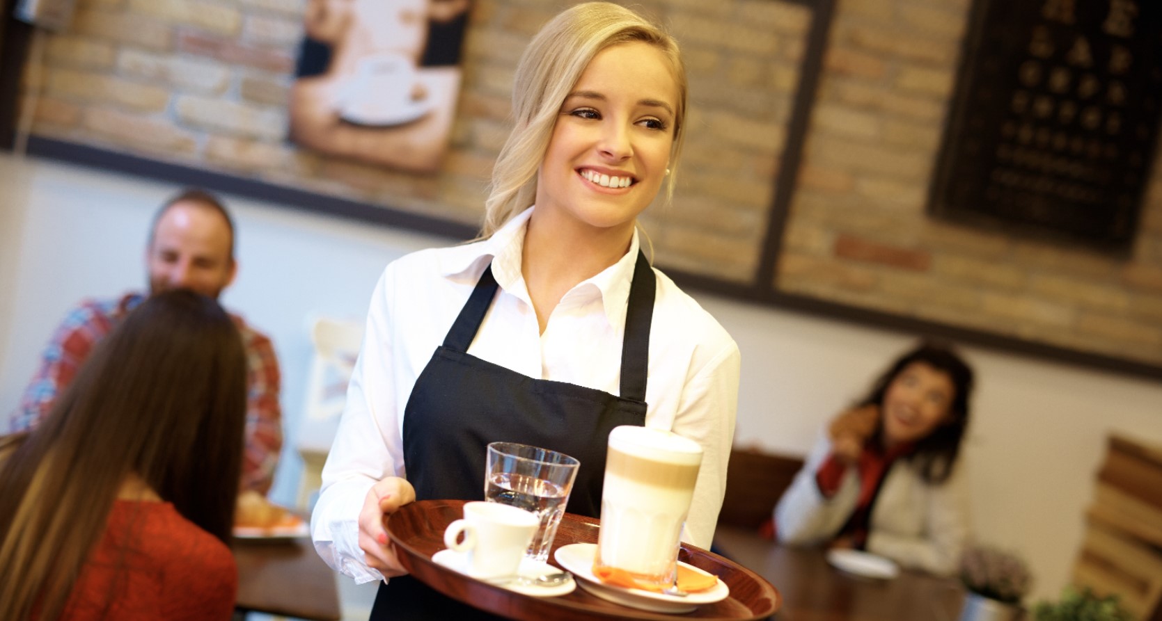 kelner kelnerka praca Szwajcaria 2026