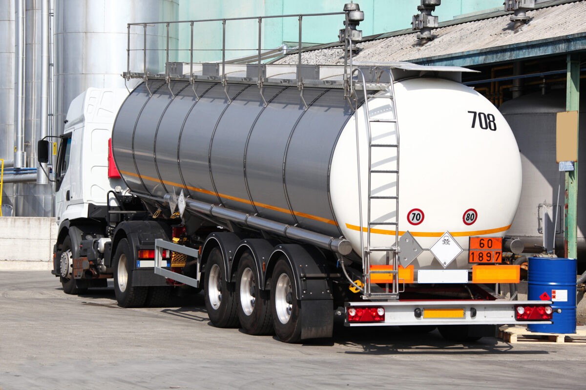 cysterna kierowca ce