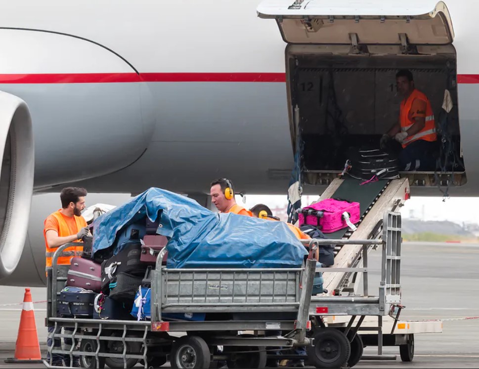 bagazowy na lotnisku praca fizyczna od zaraz 2026